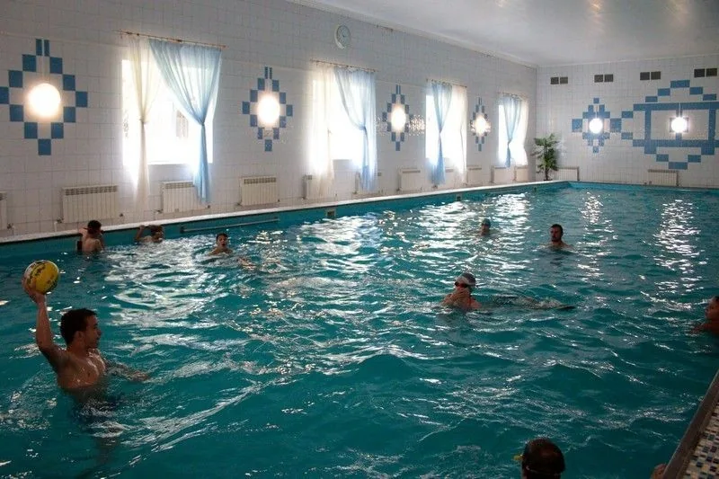 Аква-центр: бассейн 23×8 и три бани, фото 2