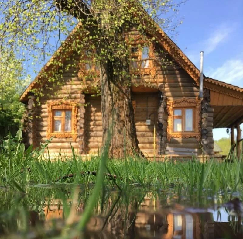 Гостиницы, современные коттеджи и старинные избы, фото 1