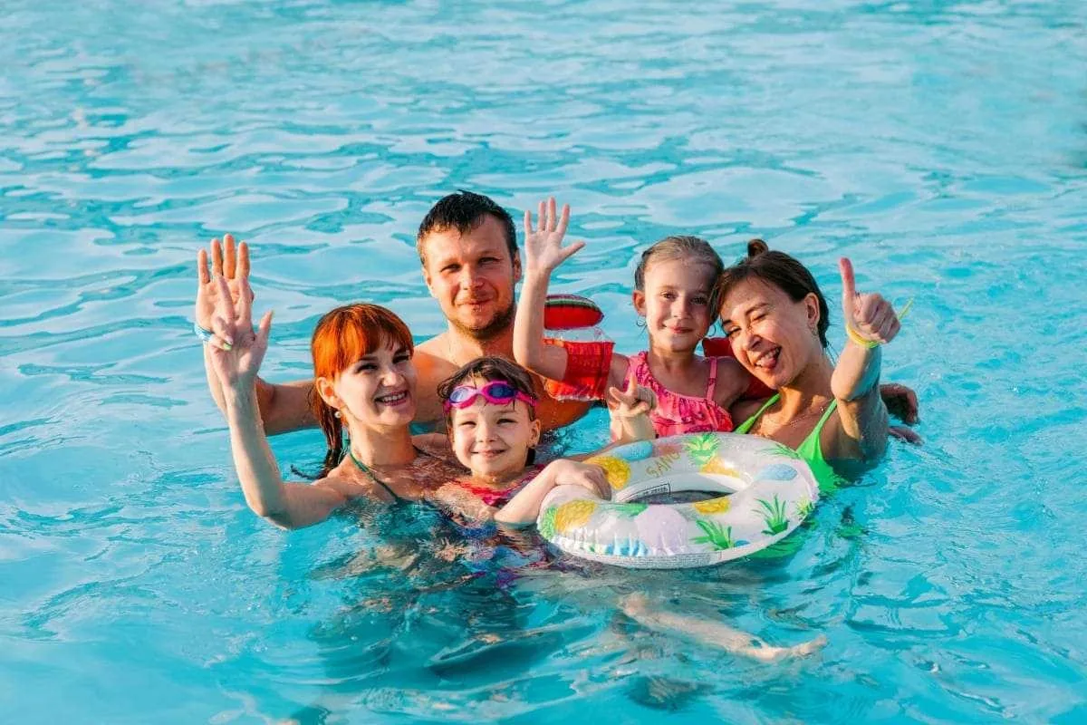 Круглогодичный открытый бассейн с подогревом, фото 3