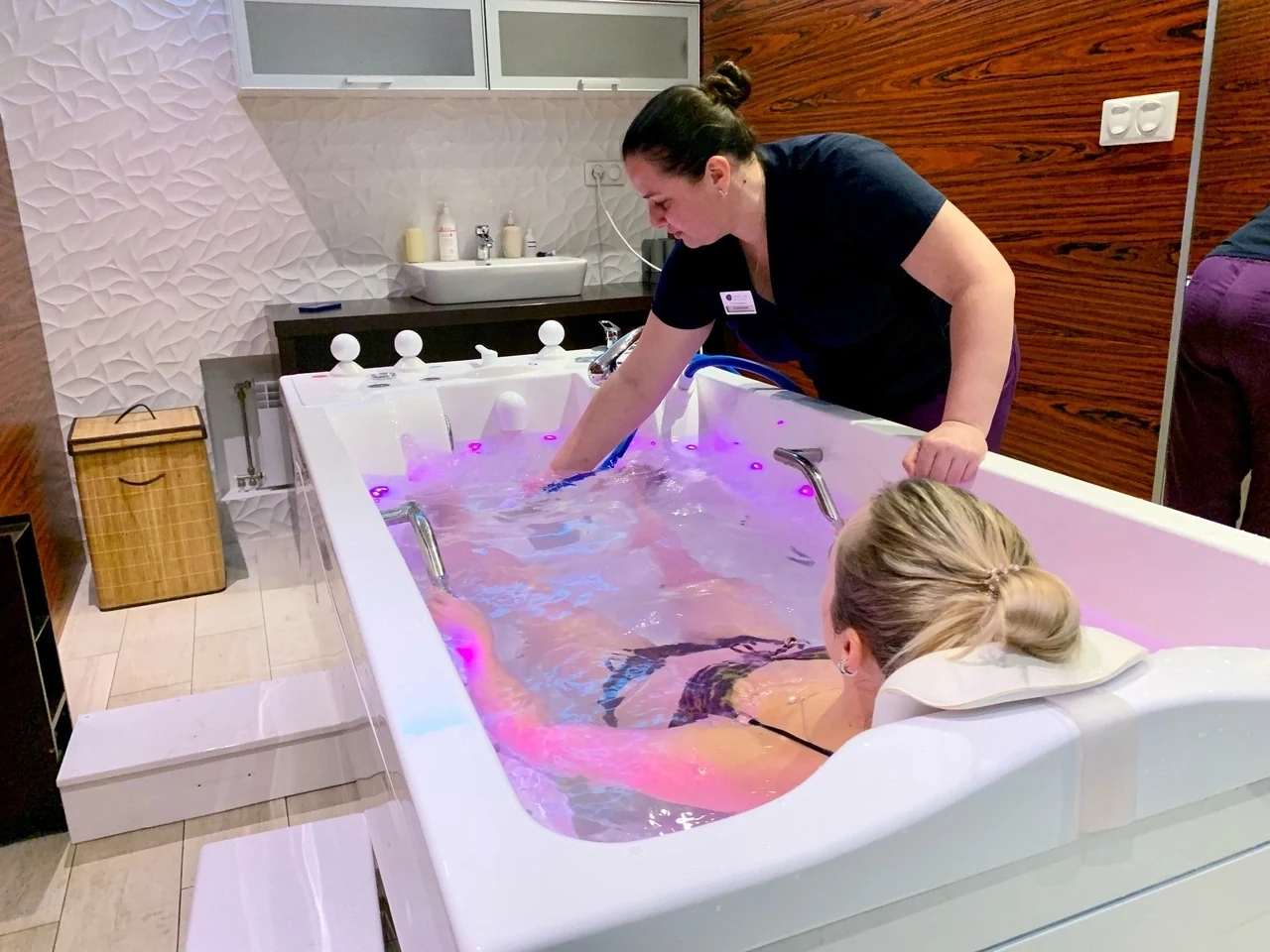 Family lab wellness & spa club — SPA и бассейн