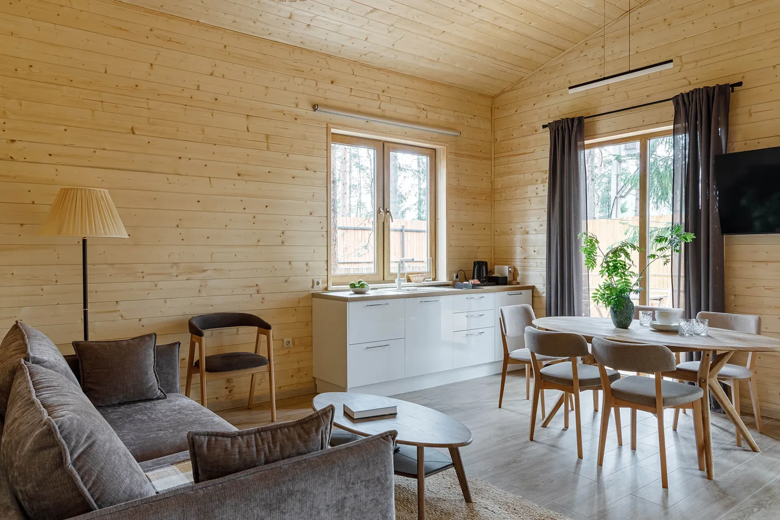 Домики и A-frame среди сосен, фото 19