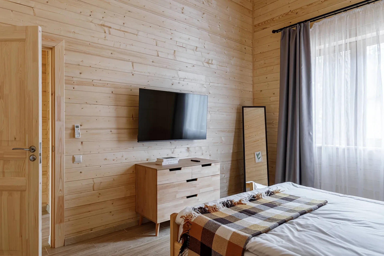 Домики и A-frame среди сосен, фото 24