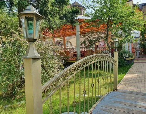 Летний дворик с беседками, фото 1